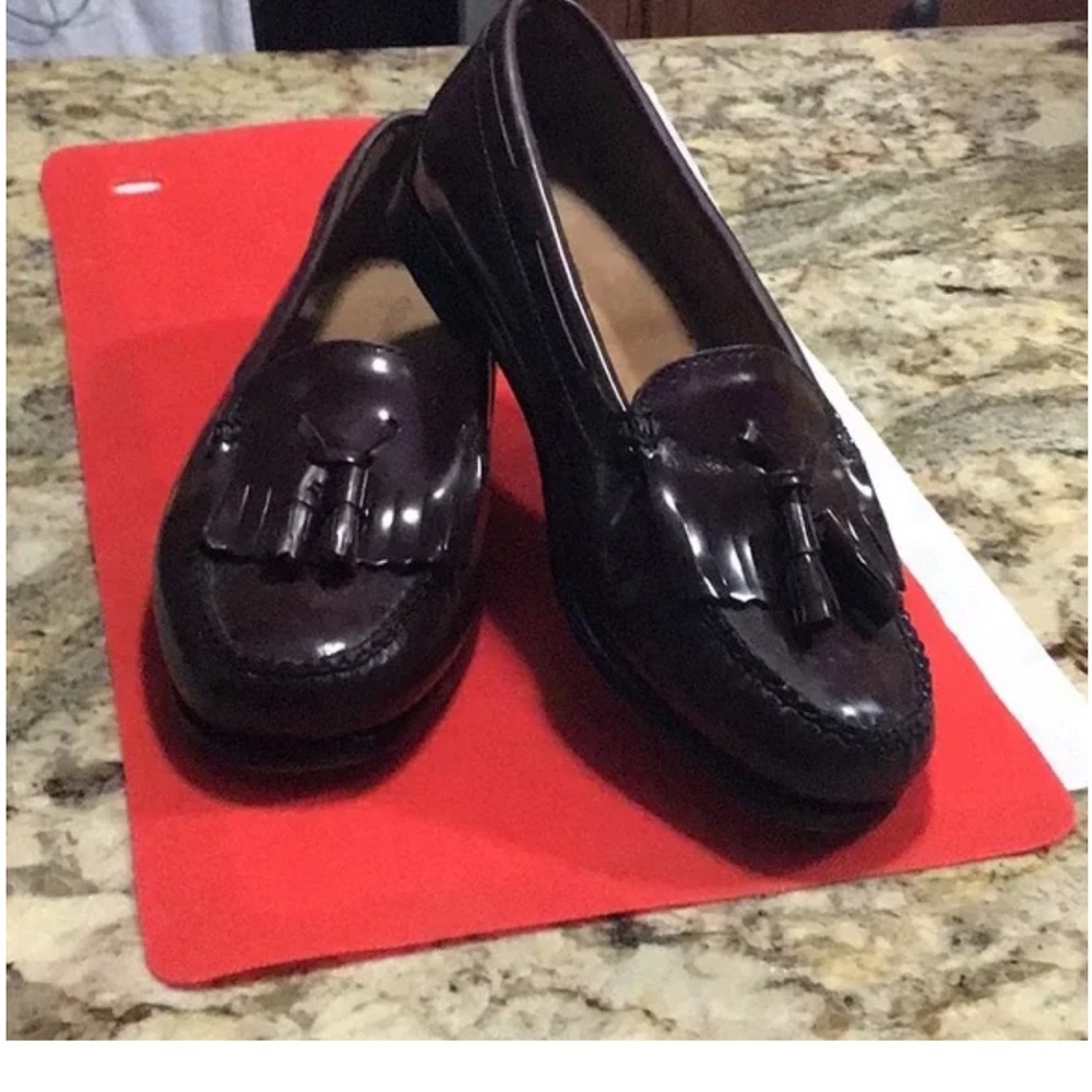 Women’s G.H. Bass Burgundy oxblood Weejun Loafers tassel and kilt 7 Wide - Picture 3 of 13